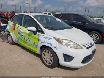  Salvage Ford Fiesta