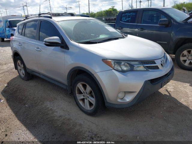  Salvage Toyota RAV4