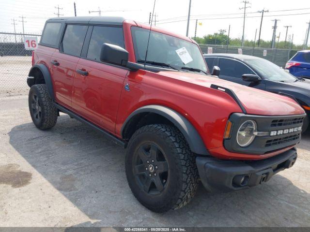  Salvage Ford Bronco