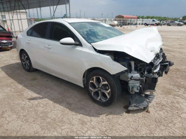  Salvage Kia Forte