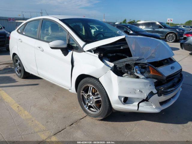  Salvage Ford Fiesta