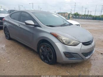  Salvage Hyundai ELANTRA
