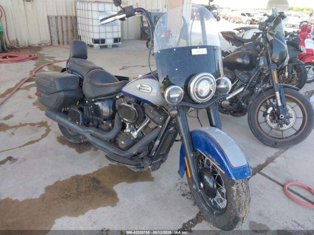  Salvage Harley-Davidson Flhcs