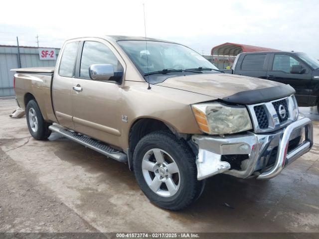  Salvage Nissan Titan