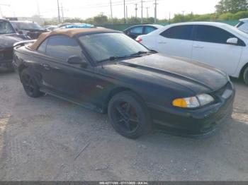  Salvage Ford Mustang