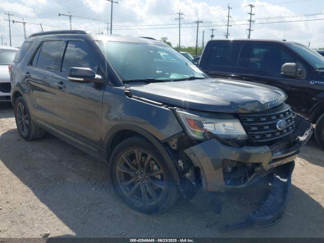  Salvage Ford Explorer