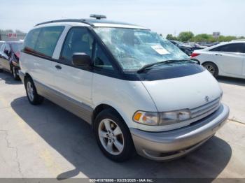  Salvage Toyota Van