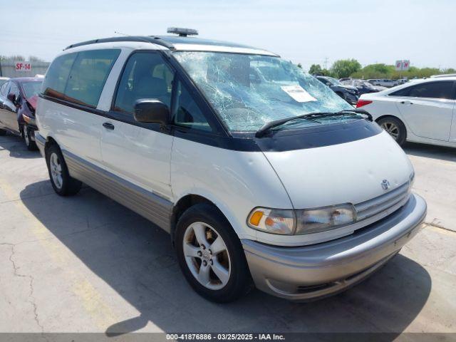  Salvage Toyota Van