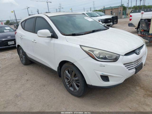  Salvage Hyundai TUCSON