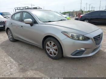 Salvage Mazda Mazda3