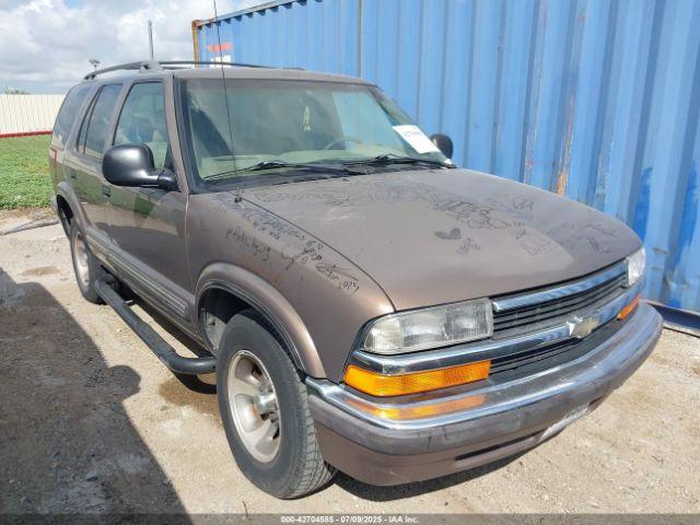  Salvage Chevrolet Blazer