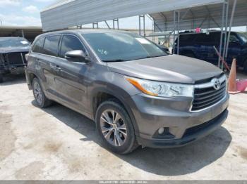  Salvage Toyota Highlander