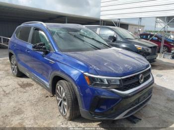  Salvage Volkswagen Taos