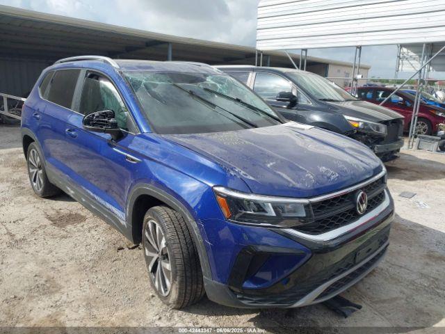  Salvage Volkswagen Taos
