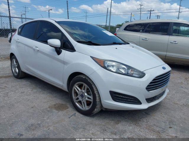  Salvage Ford Fiesta