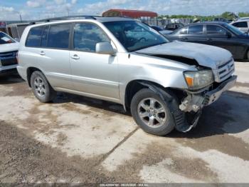  Salvage Toyota Highlander