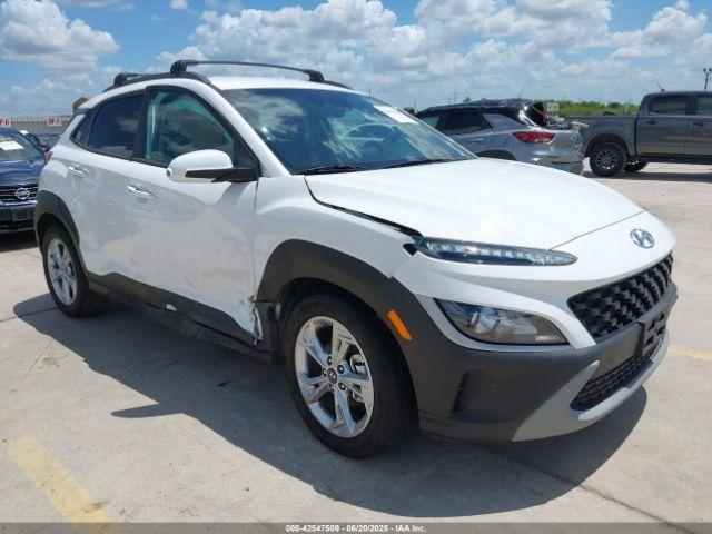  Salvage Hyundai KONA
