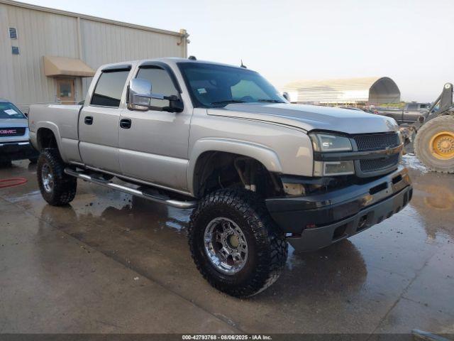  Salvage Chevrolet Silverado 2500
