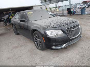  Salvage Chrysler 300
