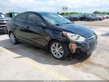  Salvage Hyundai ACCENT