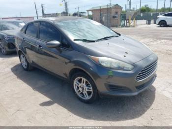  Salvage Ford Fiesta