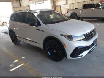  Salvage Volkswagen Tiguan