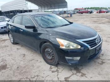  Salvage Nissan Altima