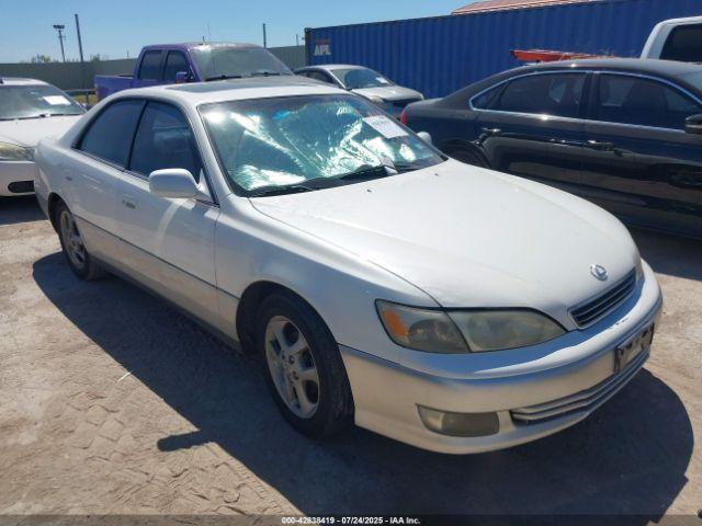  Salvage Lexus Es