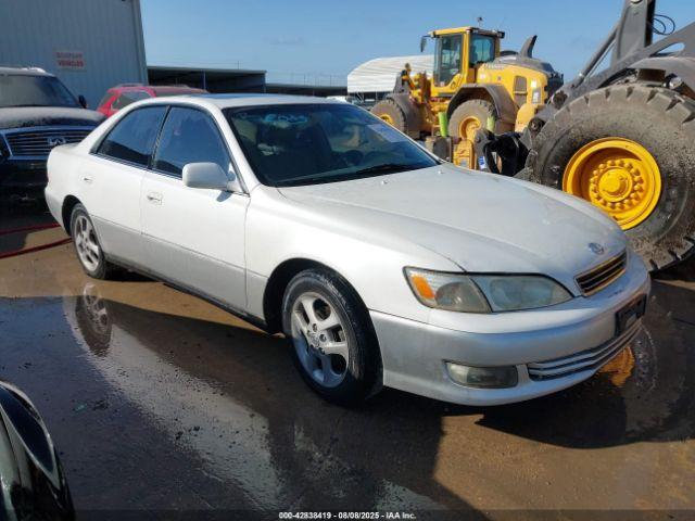  Salvage Lexus Es