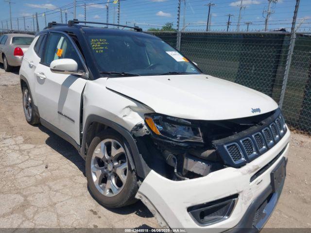  Salvage Jeep Compass