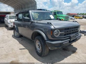  Salvage Ford Bronco