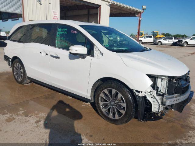  Salvage Honda Odyssey