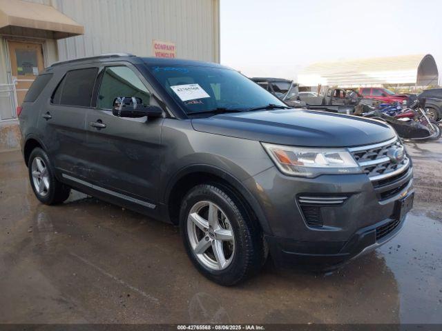  Salvage Ford Explorer