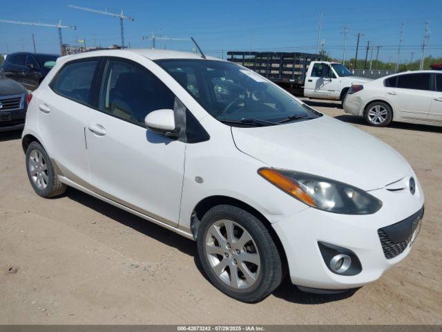  Salvage Mazda Mazda2