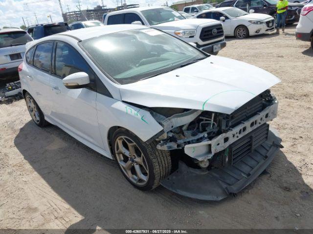 Salvage Ford Focus St