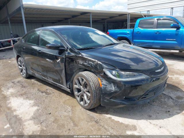  Salvage Chrysler 200