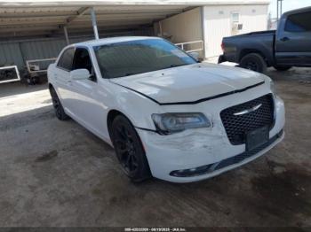  Salvage Chrysler 300