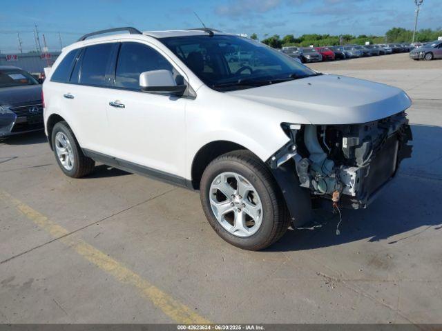  Salvage Ford Edge