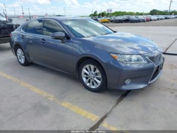  Salvage Lexus Es