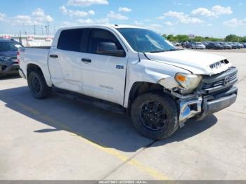  Salvage Toyota Tundra