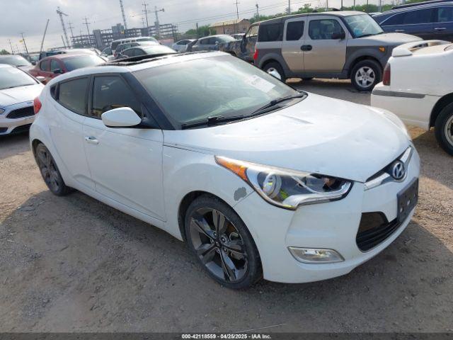  Salvage Hyundai VELOSTER