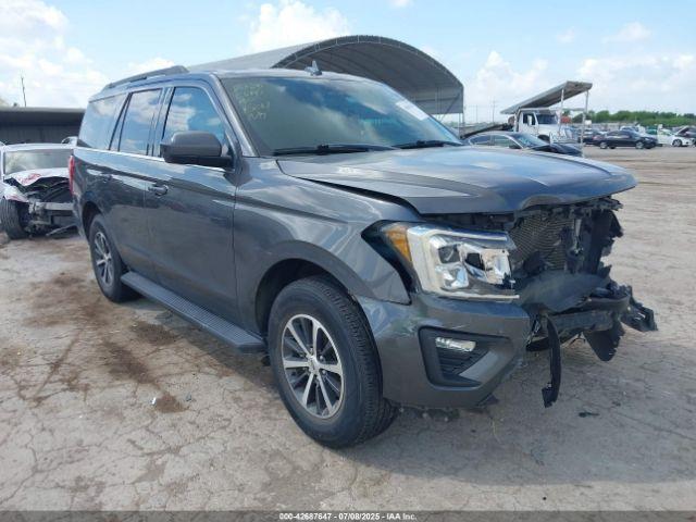  Salvage Ford Expedition