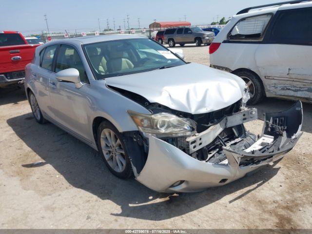  Salvage Lexus Ct