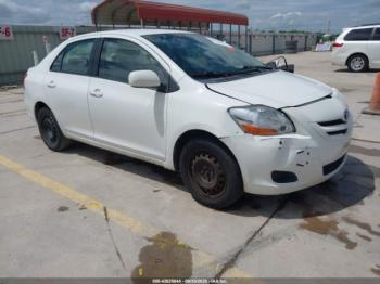  Salvage Toyota Yaris