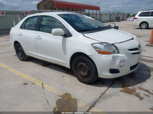  Salvage Toyota Yaris