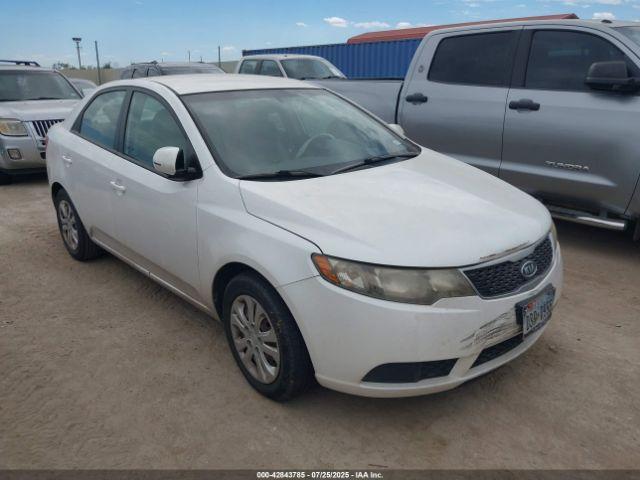  Salvage Kia Forte