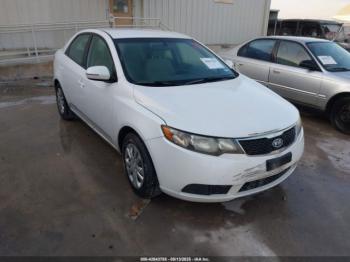  Salvage Kia Forte
