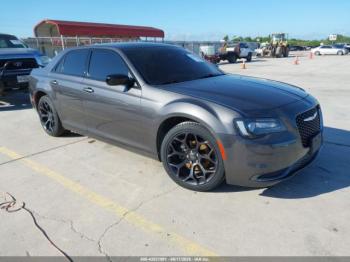  Salvage Chrysler 300