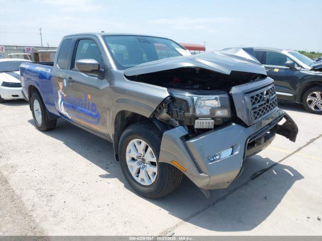  Salvage Nissan Frontier