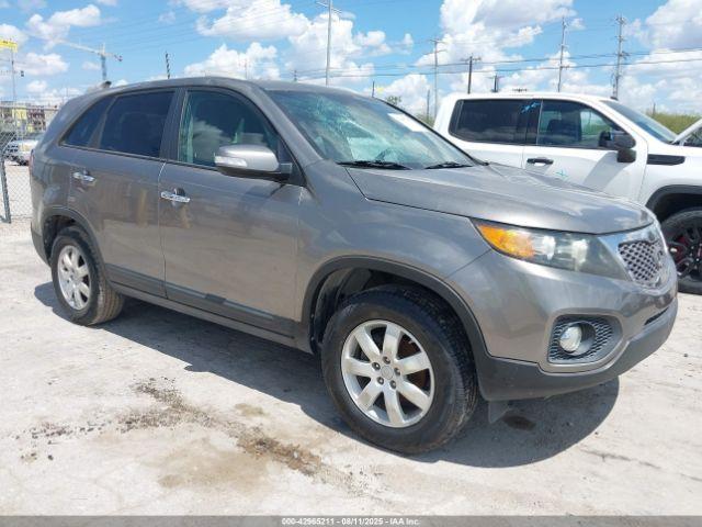  Salvage Kia Sorento
